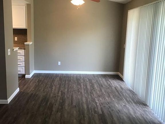 4th image of 8155 Sunbonnet Dr