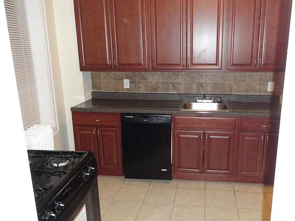 5th image of 151 Belmont Ave #102