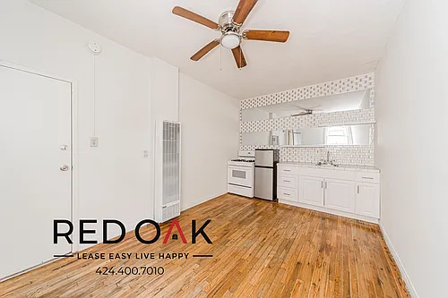 836 Sanborn Ave Photo 1