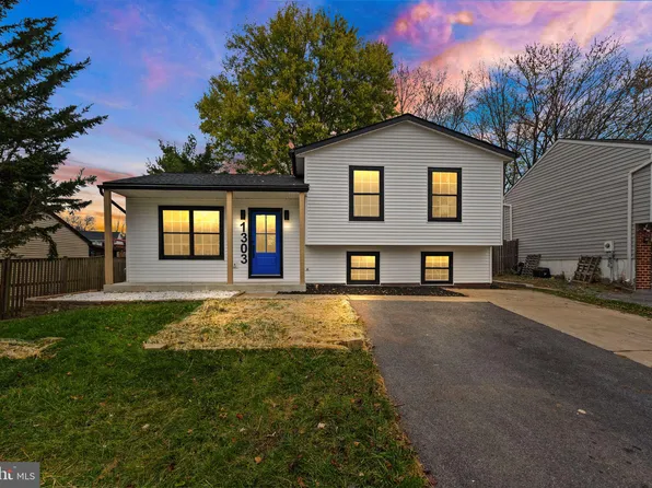 1303 Hillcrest Dr, Frederick, MD 21703