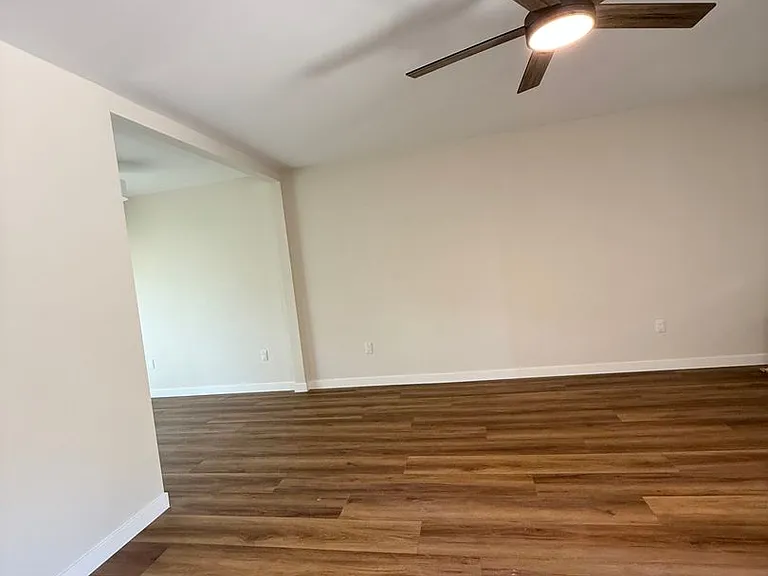 129 Olive St — Photo 3