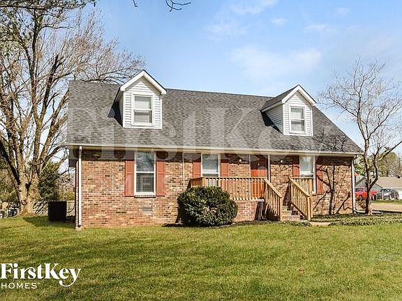2nd image of 100 Sondra Ct