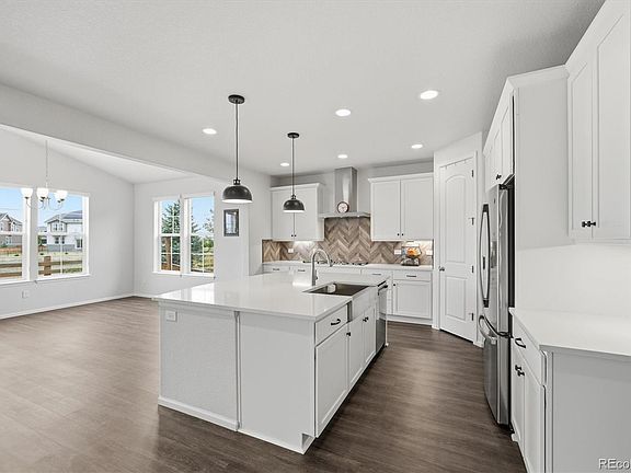 5th image of 10987 Ouray Street