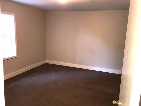 5th image of 527 N Wheeling Ave