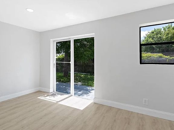 4th image of 1588 NW 6th Ave