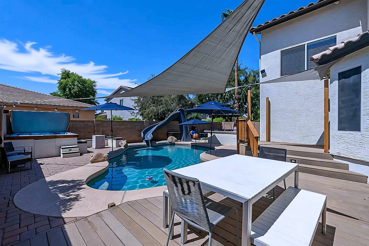 S Laguna Dr, Gilbert — Photo 2