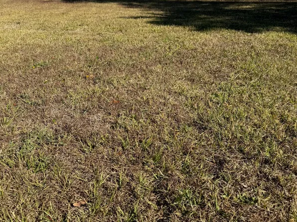 616 5th St, Pass Christian, MS 39571