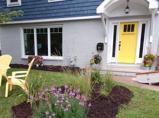 3242 S Clay St, Green Bay, WI 54301