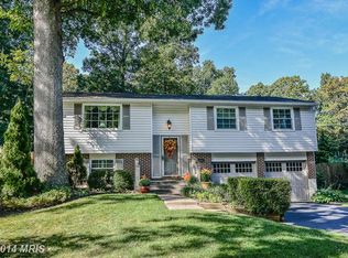 6265 Lee Chapel Rd, Burke, VA 22015