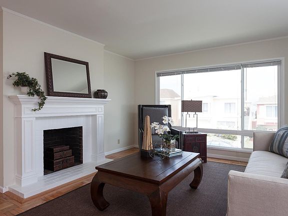3rd image of 181 Brooklawn Ave