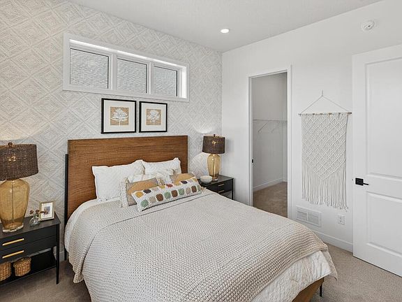 4th image of 17912 Greenwich Way