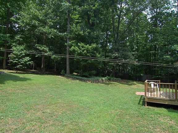 2nd image of 511 Lafayette Dr