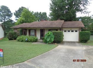 1724 Charlotte Ct, Little Rock, AR 72204