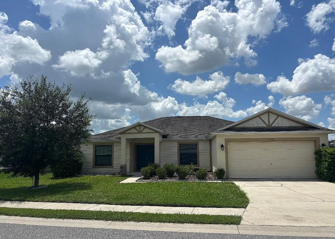 4 bed, 1847 sqft, $1,000 — Photo 1