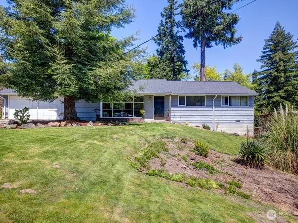 8836 SE 39th Street, Mercer Island, WA 98040