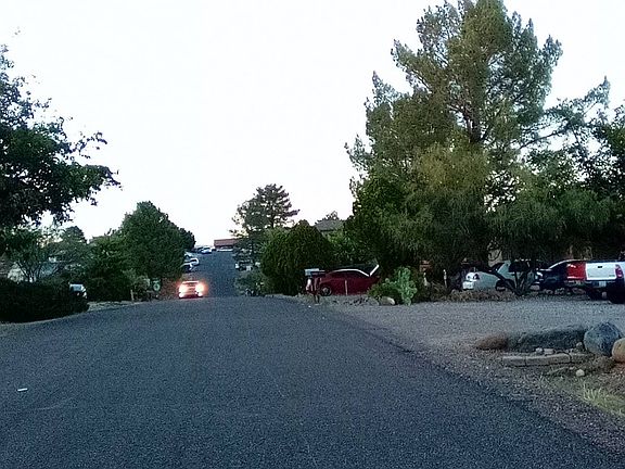 5th image of 2594 S Mountain View Dr