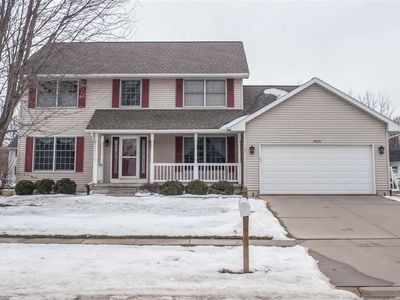1025 Milstead Dr, Hiawatha, IA, 52233