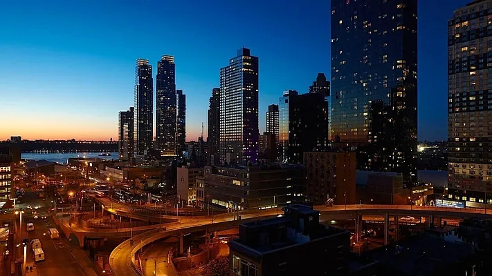 Rented by Compass | media 16