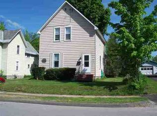 29 Prospect St, Gouverneur, NY 13642