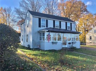 64 Russell St, Manchester, CT 06040