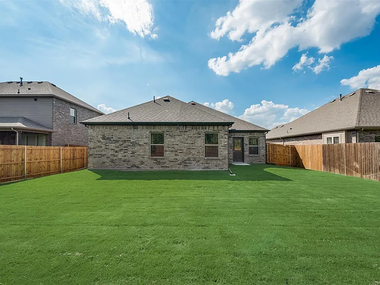 4008 Gray Wolf Dr — Photo 17