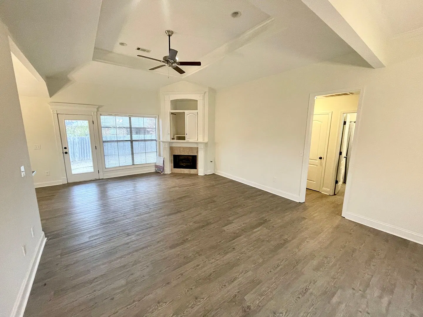 3/2 Available for Rent in 39047! — Photo 2
