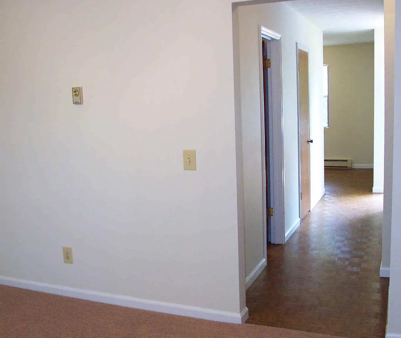 2 bed, 1200 sqft, $1,250 — Photo 4