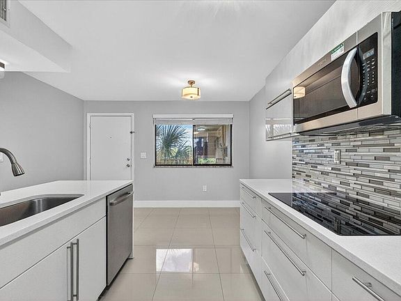 4th image of 7451 NW 16th Street #407