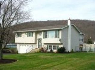 57 Groff Rd, Horseheads, NY 14845