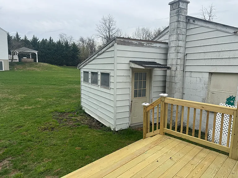 242 Summitville Rd — Photo 19