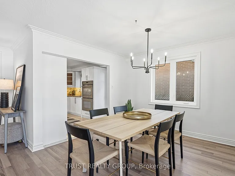 9 Del Ria Dr — Photo 12