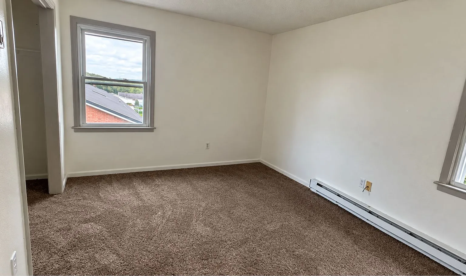 2 bed, 725 sqft, $1,050 — Photo 3