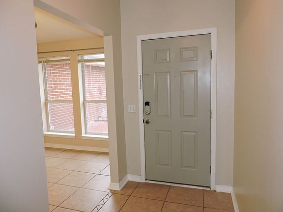 2nd image of 3072 Myrshine Dr