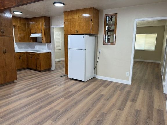 5th image of 212 N Crescent Ave