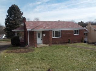 1291 Edgewood Dr, Homestead, PA