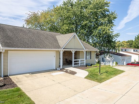 2nd image of 174 Park Place Dr