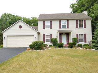 60282 Lamplighter Dr, New Hudson, MI