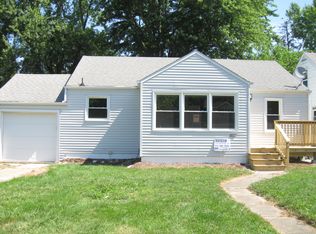 677 Beckman Dr, Kankakee, IL 60901