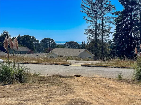 1151 Chelsea Way, McKinleyville, CA 95519