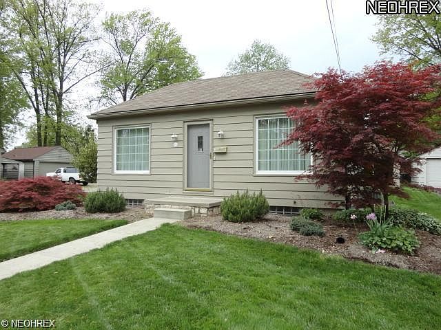 1st image of 414 Willard Ave SE