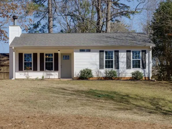 2775 Capri Dr, Cumming, GA 30041
