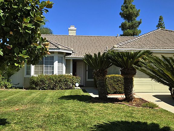 2nd image of 15120 Ficus St
