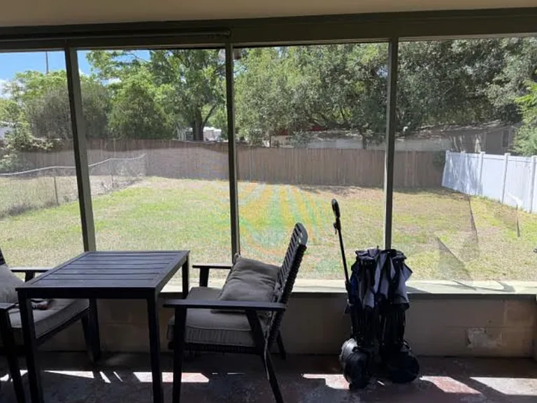 11515 Valencia Dr #B — Photo 9