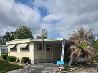 187 Crossways Dr, Leesburg, FL 34788