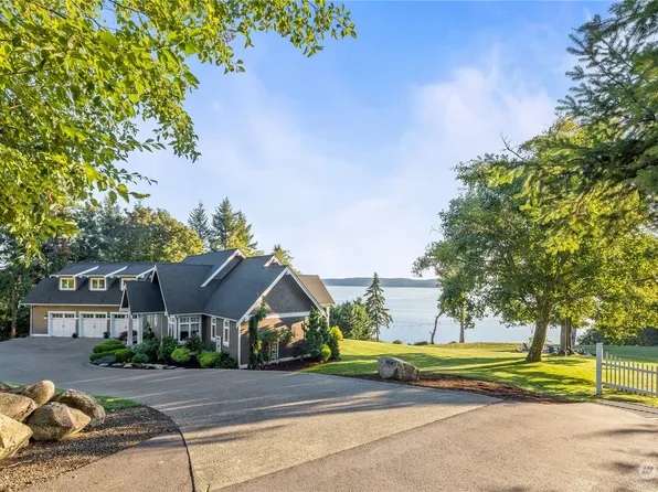 464 Foxfire Road, Fox Island, WA 98333