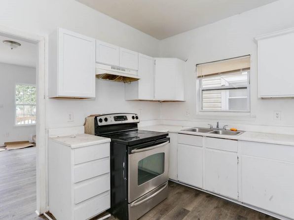 norfolk-virginia-79239610 picture