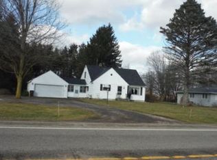 1847 E Clinton Trl, Charlotte, MI