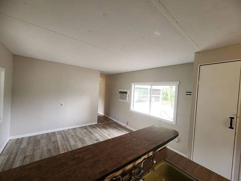 1920 SE 188th Ave — Photo 4