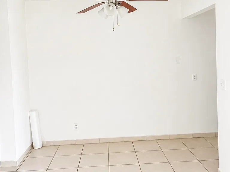 4209 S Olive Ave — Photo 7