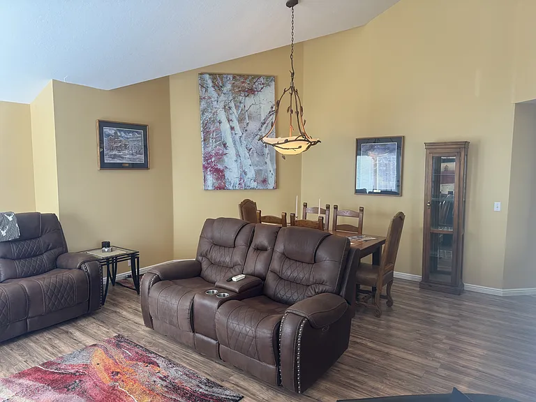 1004 Uri Ln #2 — Photo 9